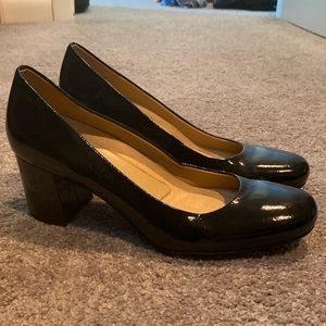 Naturalizer Whitney Patent leather heels